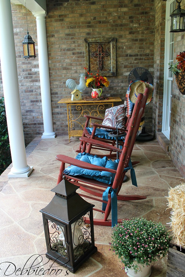 Fall porch decorating in the South