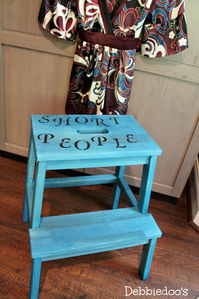Step stool painted with Rit dye 001