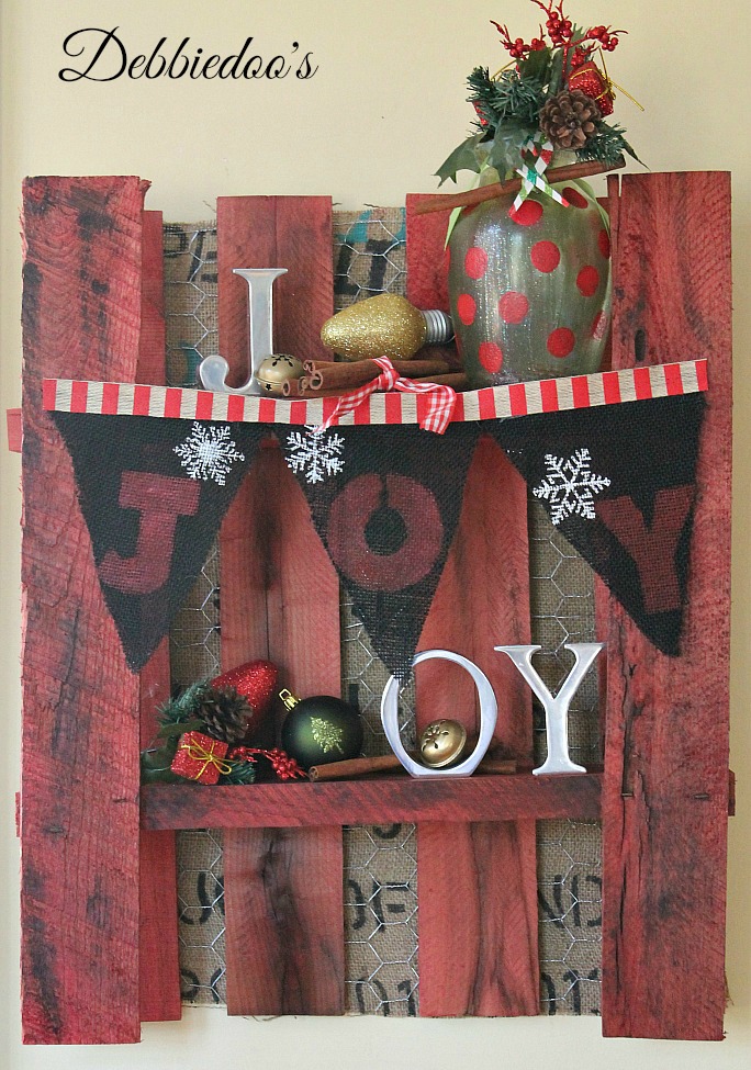 How to make a burlap banner for the holidays