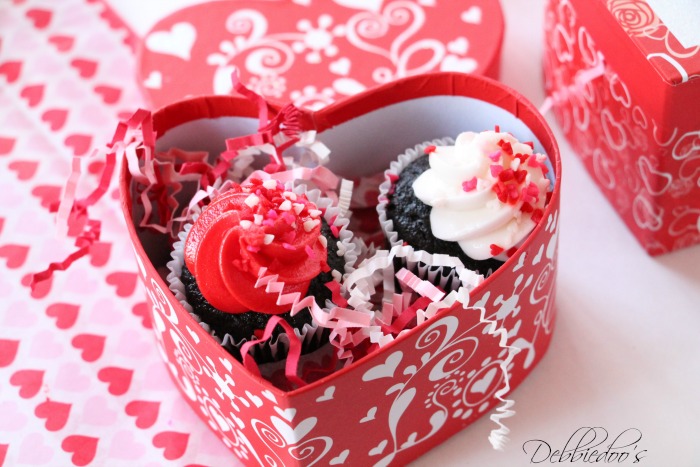 Special packaged and presented Valentine treats 005