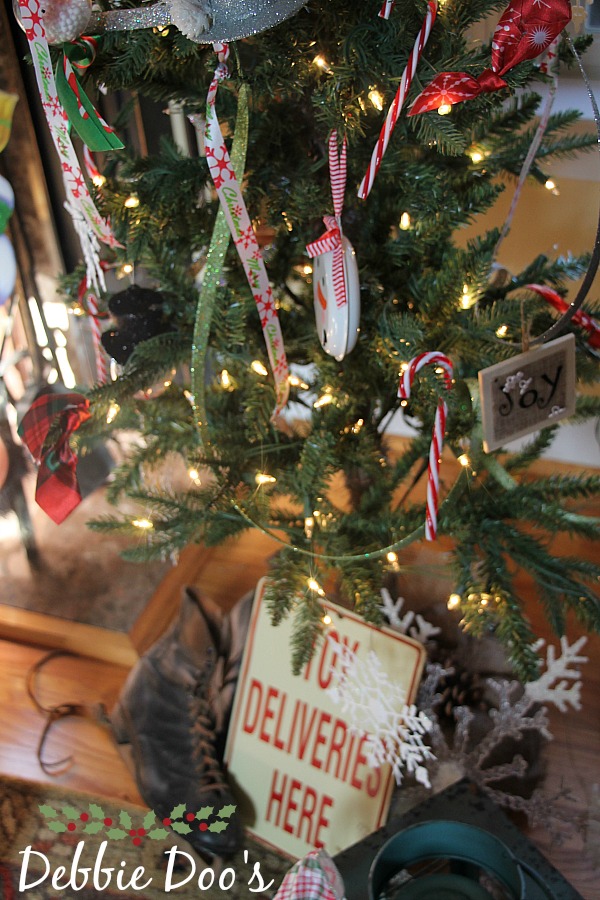 Christmas tree and dollar tree decor ideas