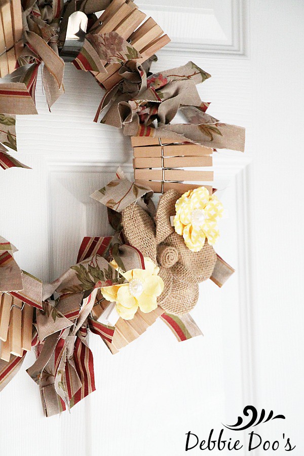 How to make a clothes pin rag Laundry room wreath