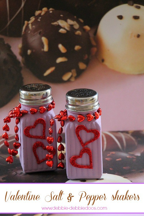 Valentine salt and pepper shakers