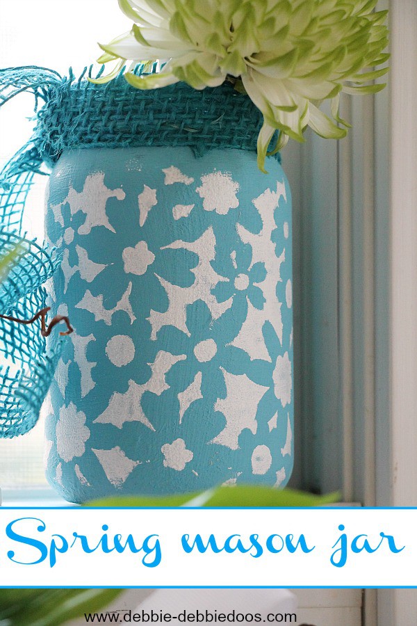 How to paint a spring mason jar