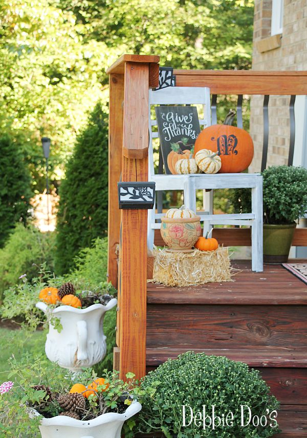 Thrifty fall decorating ideas outdoors