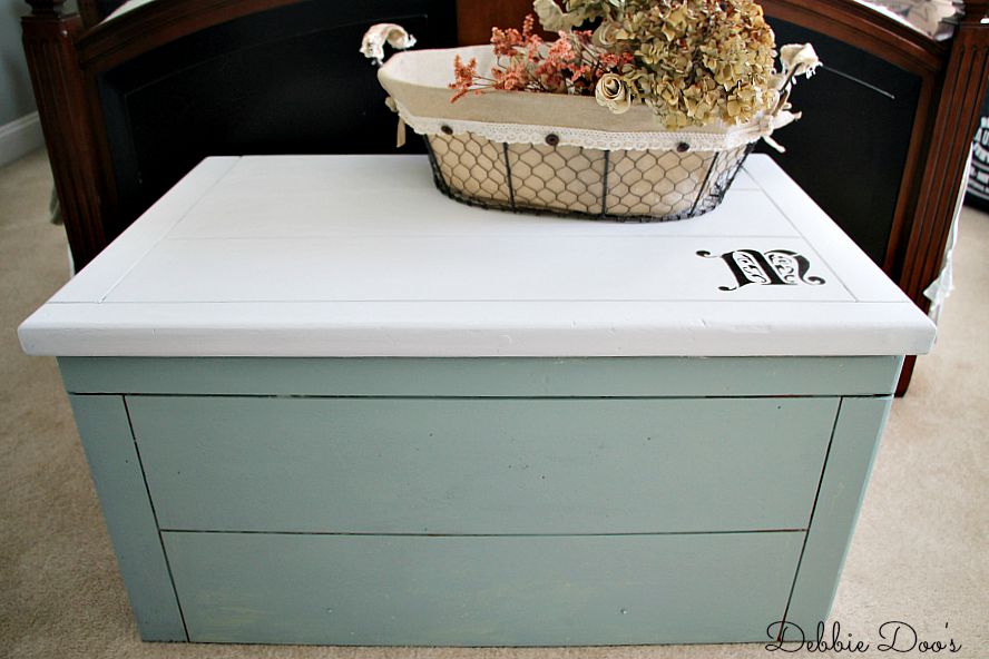 toy box makeover with chalkworthy paint