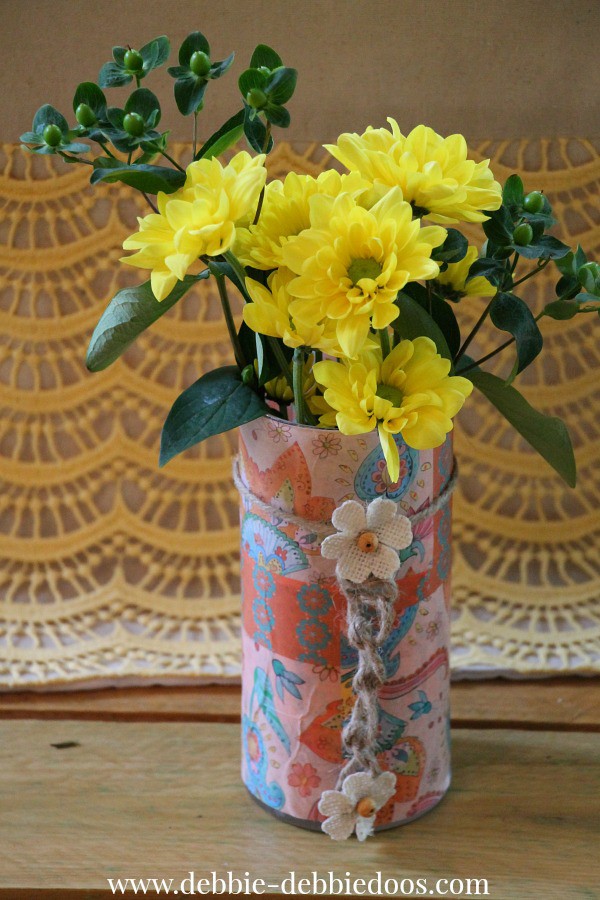 dollar tree vase with mod podge paper