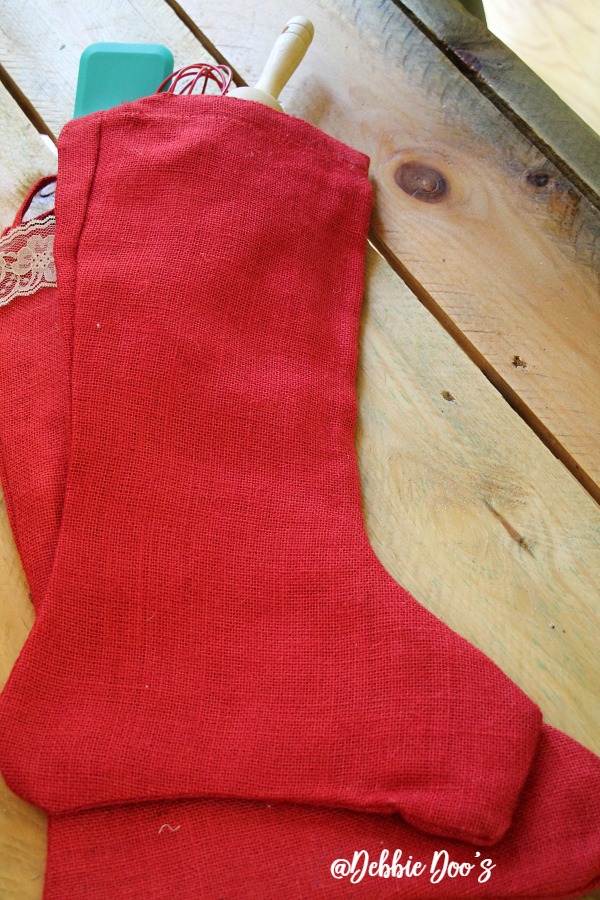 red-burlap-stockings