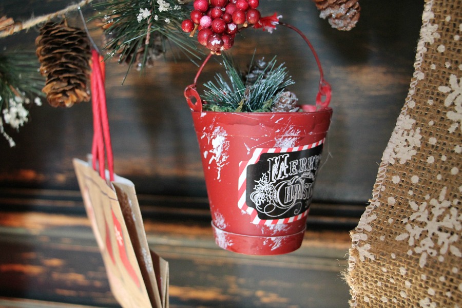 mini-rustic-bucket-ornaments-for-christmas
