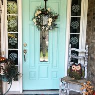 How to paint a front door without removing it