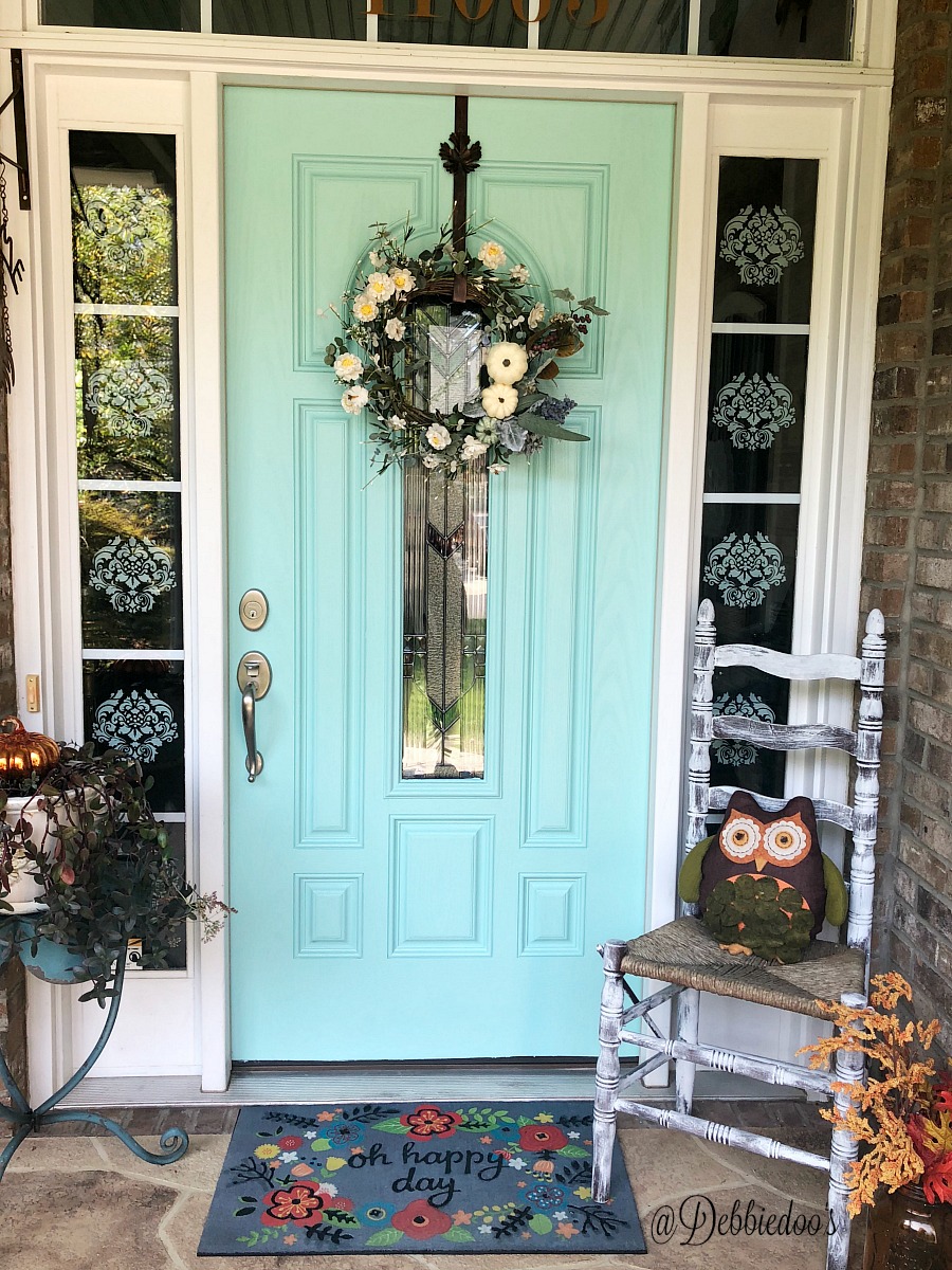 How to paint a front door without removing it