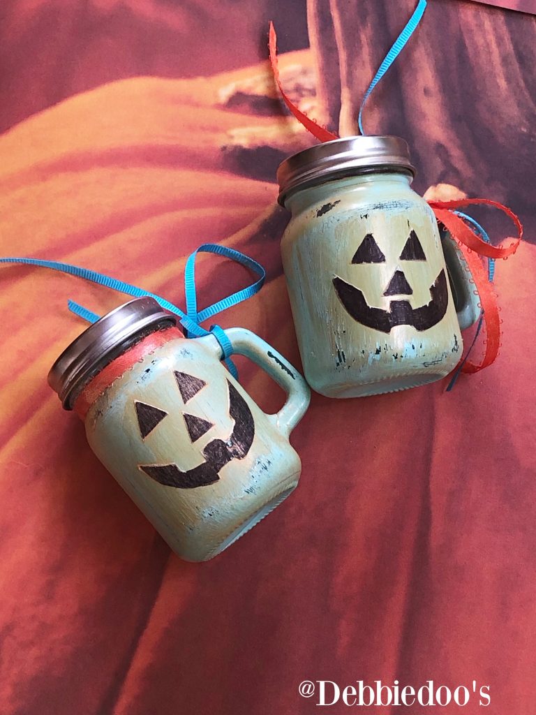 Mason-jar-pumpkins-from-the-dollar-tree-salt-and-pepper-shakers