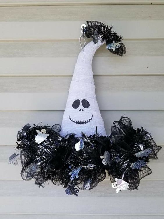 Boo Witches Hat Wreath