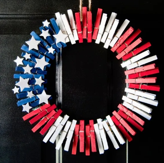  Fourth of July Clothespin Wreath